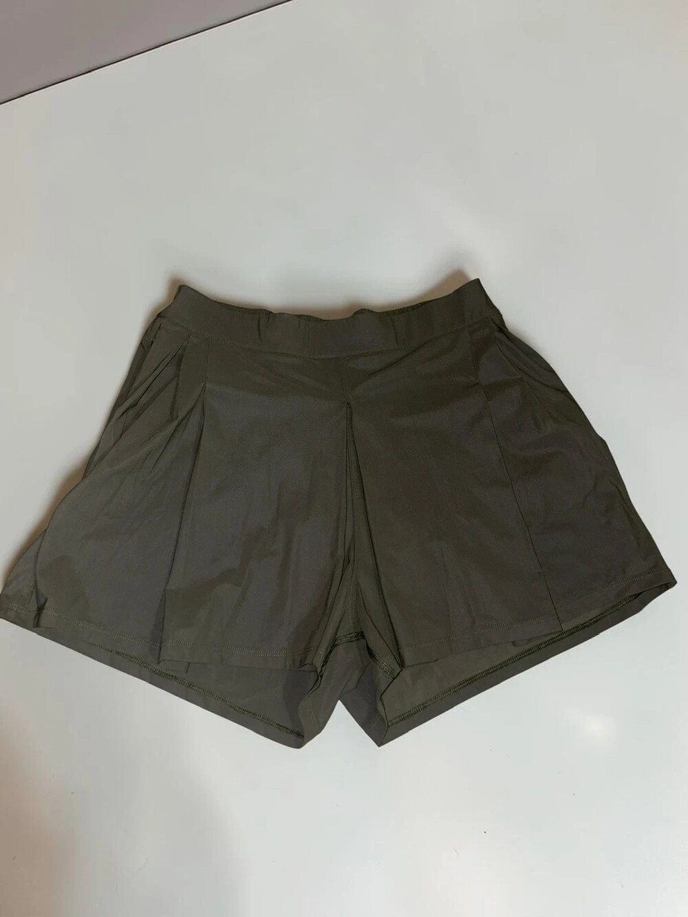 Lululemon Shorts size 8